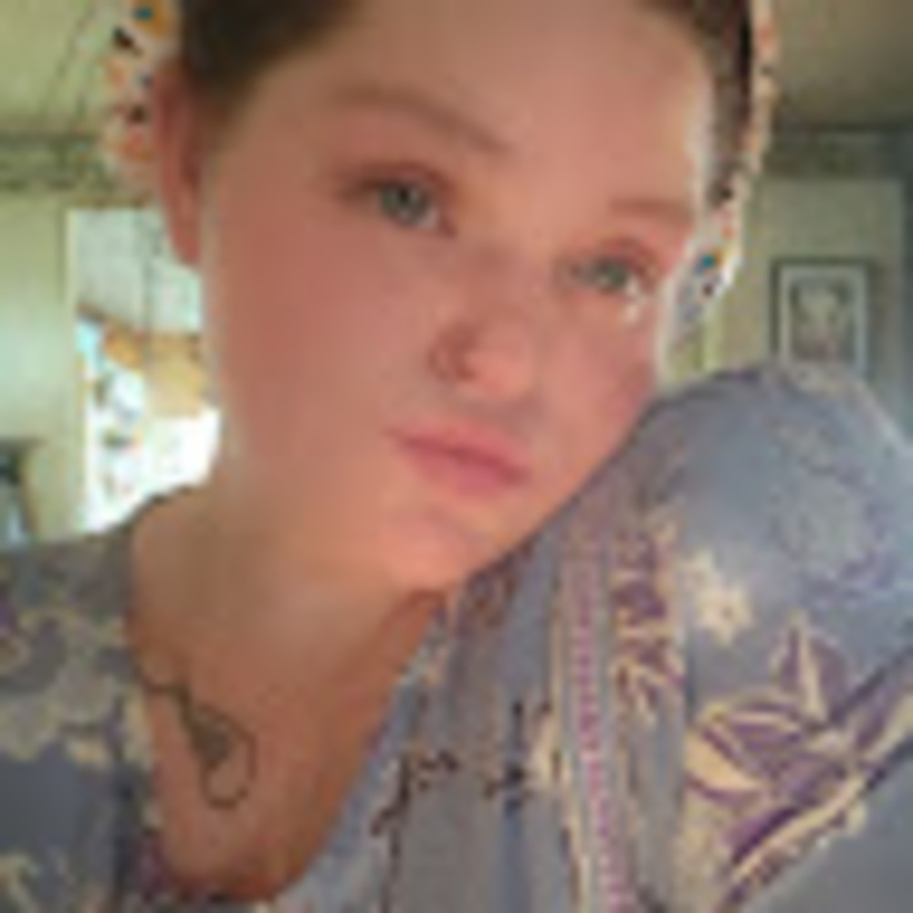 Meet your Posher, Carly